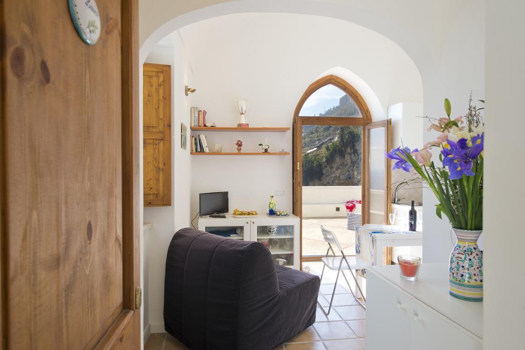 Willa La Scivitella Amalfi Pokój zdjęcie