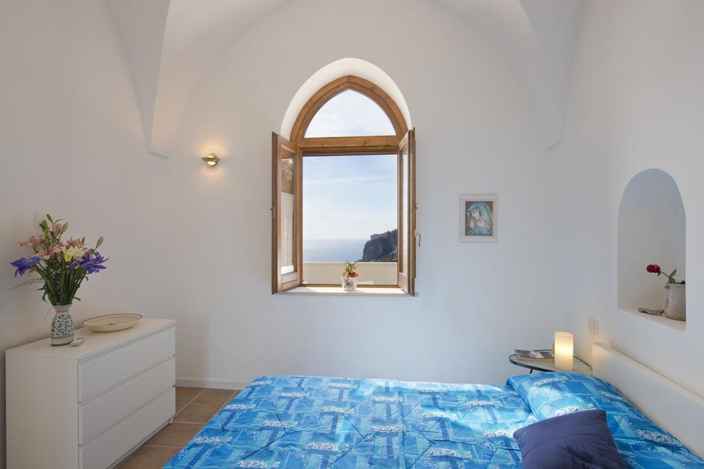 Willa La Scivitella Amalfi Pokój zdjęcie